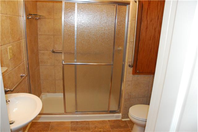 355 North Centerpoint Road Portland, TN 37148 - Photo 6 of 11