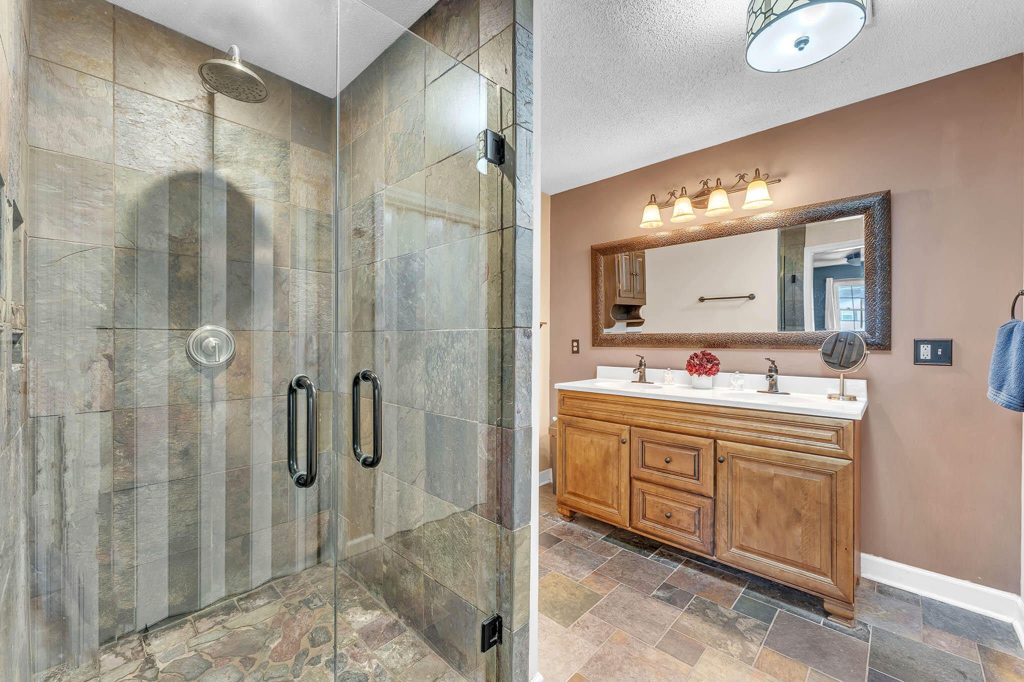 2011 Morris Hill Road Chattanooga, TN 37421 - Photo 11 of 20 11