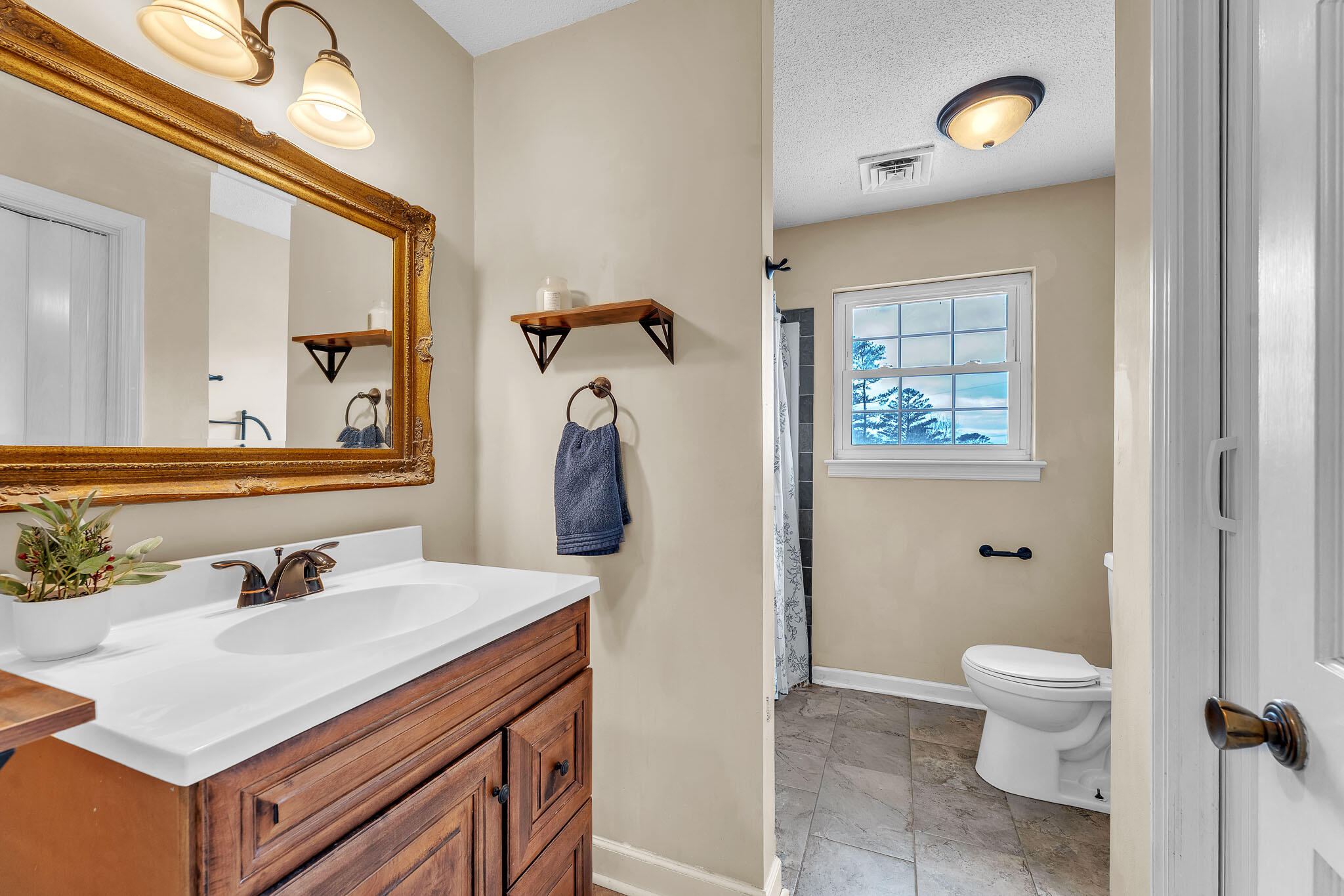 2011 Morris Hill Road Chattanooga, TN 37421 - Photo 13 of 20 13