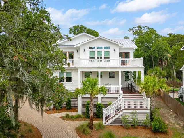 $3,725,000 | 105 Forest Trail, Isle of Palms, SC 29451
