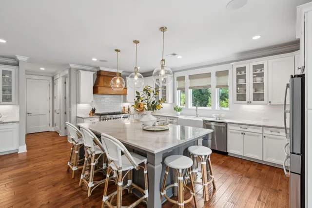 $3,725,000 | 105 Forest Trail, Isle of Palms, SC 29451