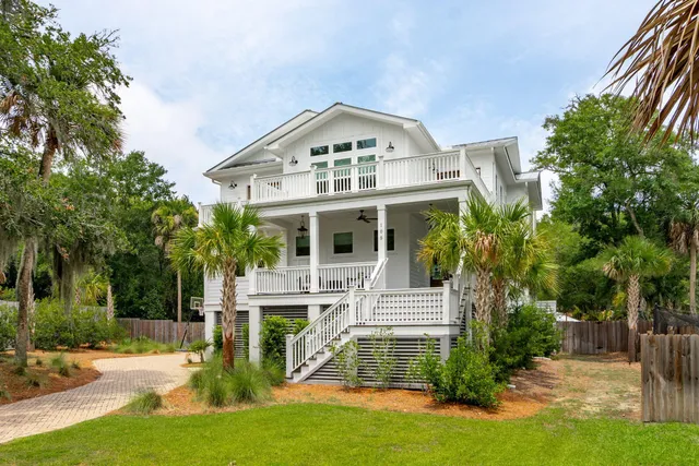 $3,725,000 | 105 Forest Trail, Isle of Palms, SC 29451