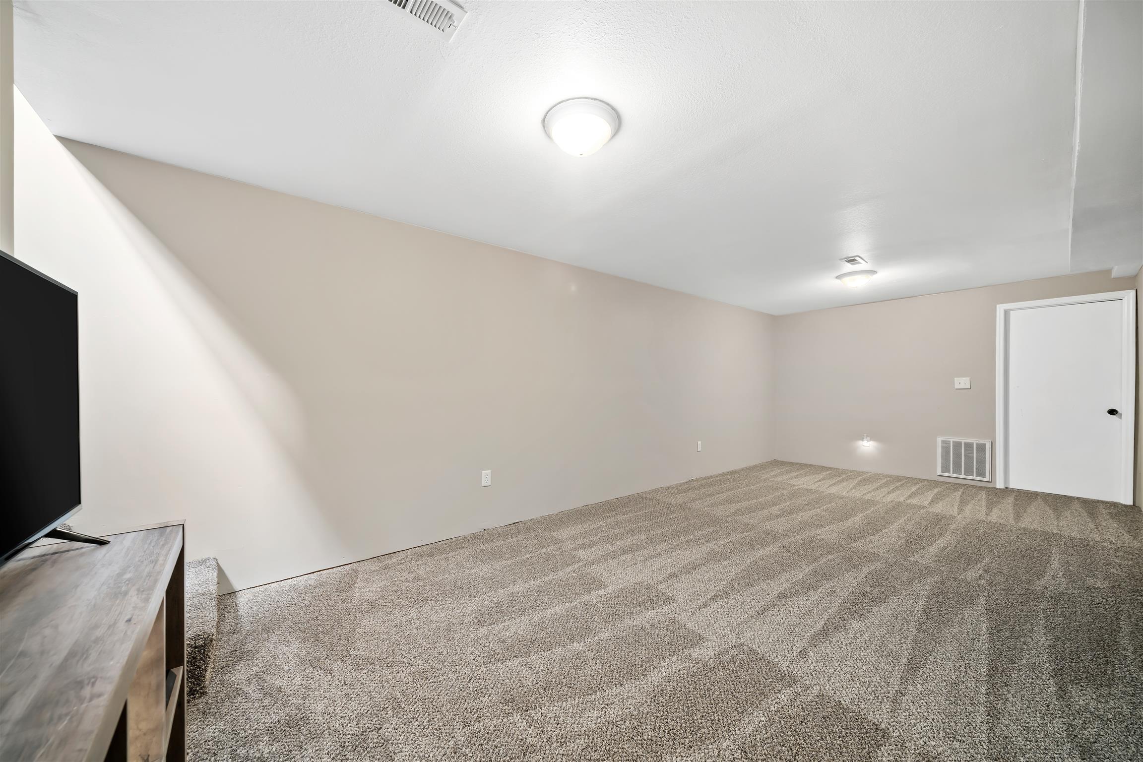 2025 Church Road Clarksville, TN 37040 - Photo 18 of 25 Gallery Image 18