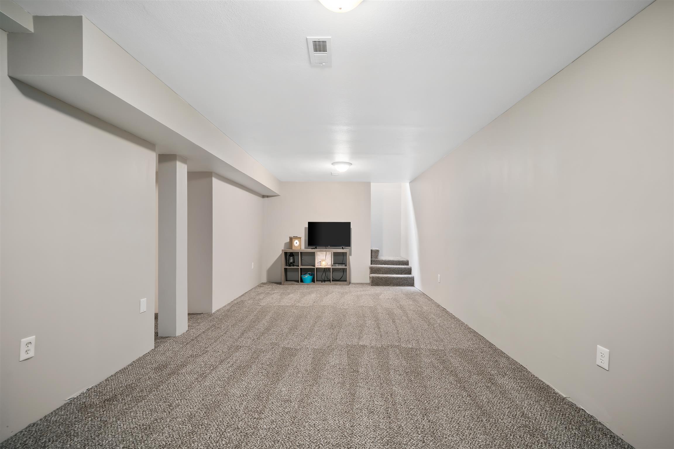 2025 Church Road Clarksville, TN 37040 - Photo 19 of 25 Gallery Image 19