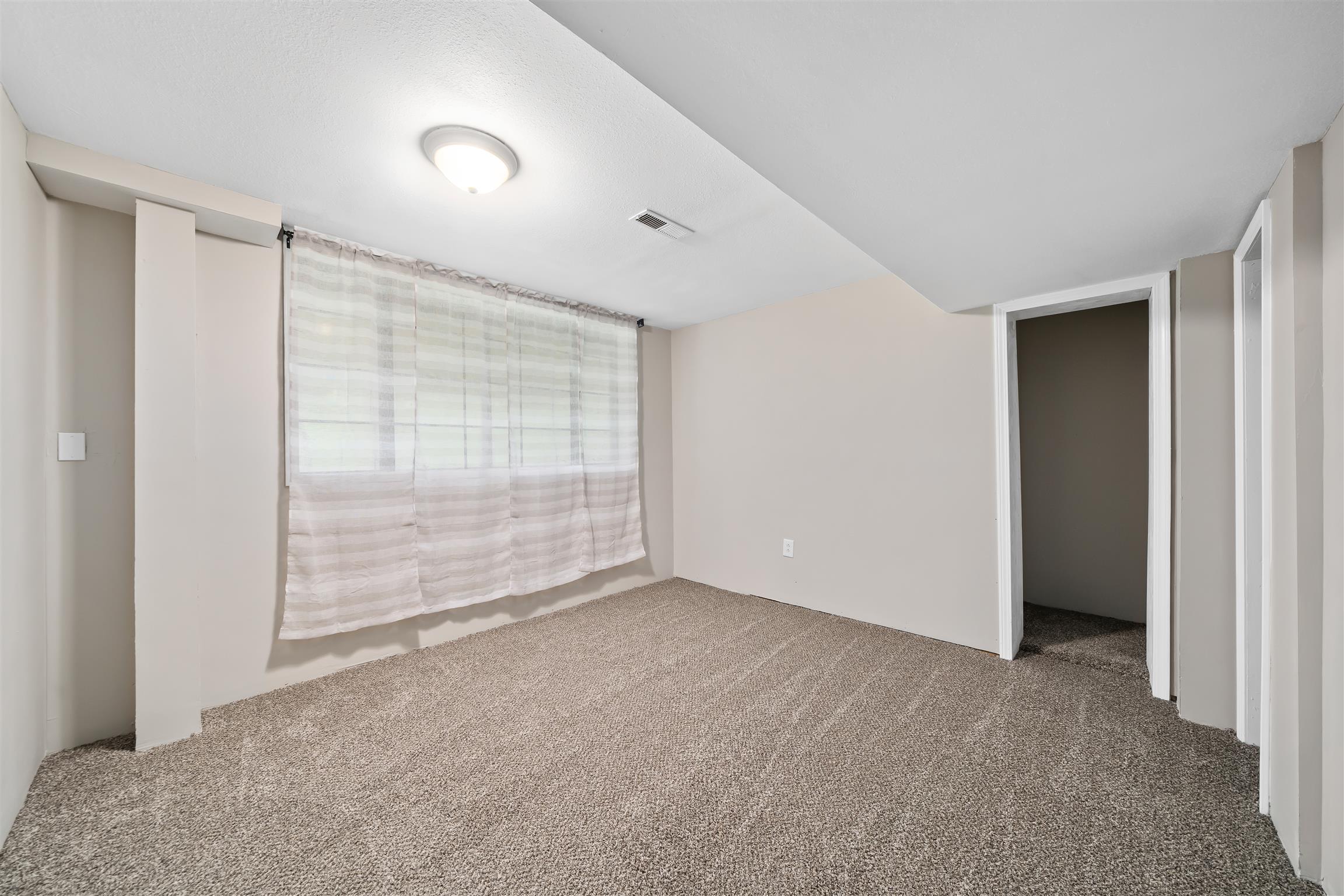 2025 Church Road Clarksville, TN 37040 - Photo 20 of 25 Gallery Image 20