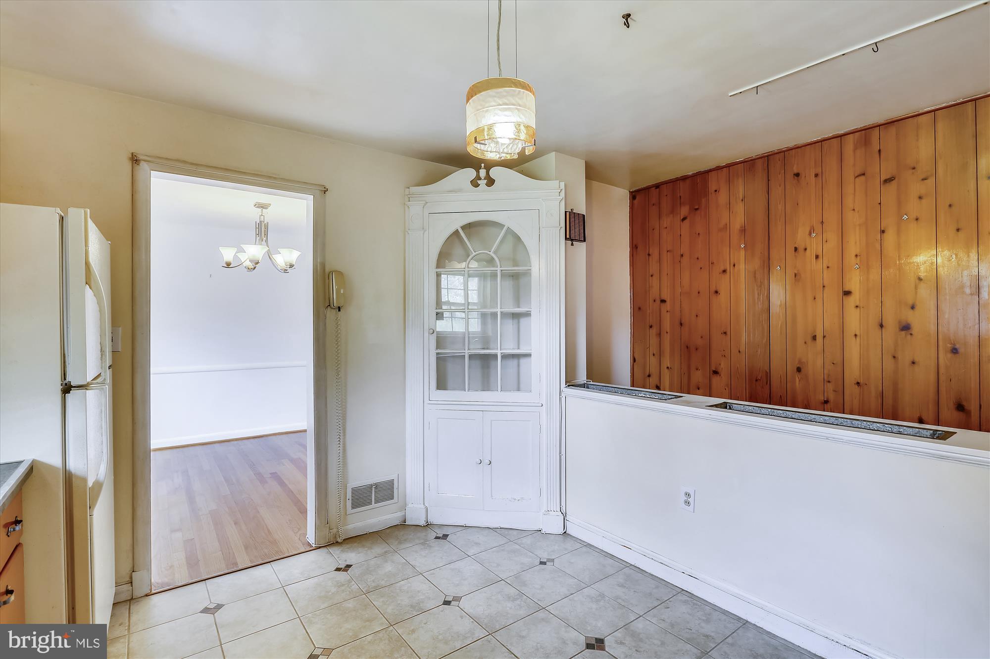 708 Winhall Way Silver Spring, MD 20904 - Photo 16 of 41 kitchen and stairs to lower level