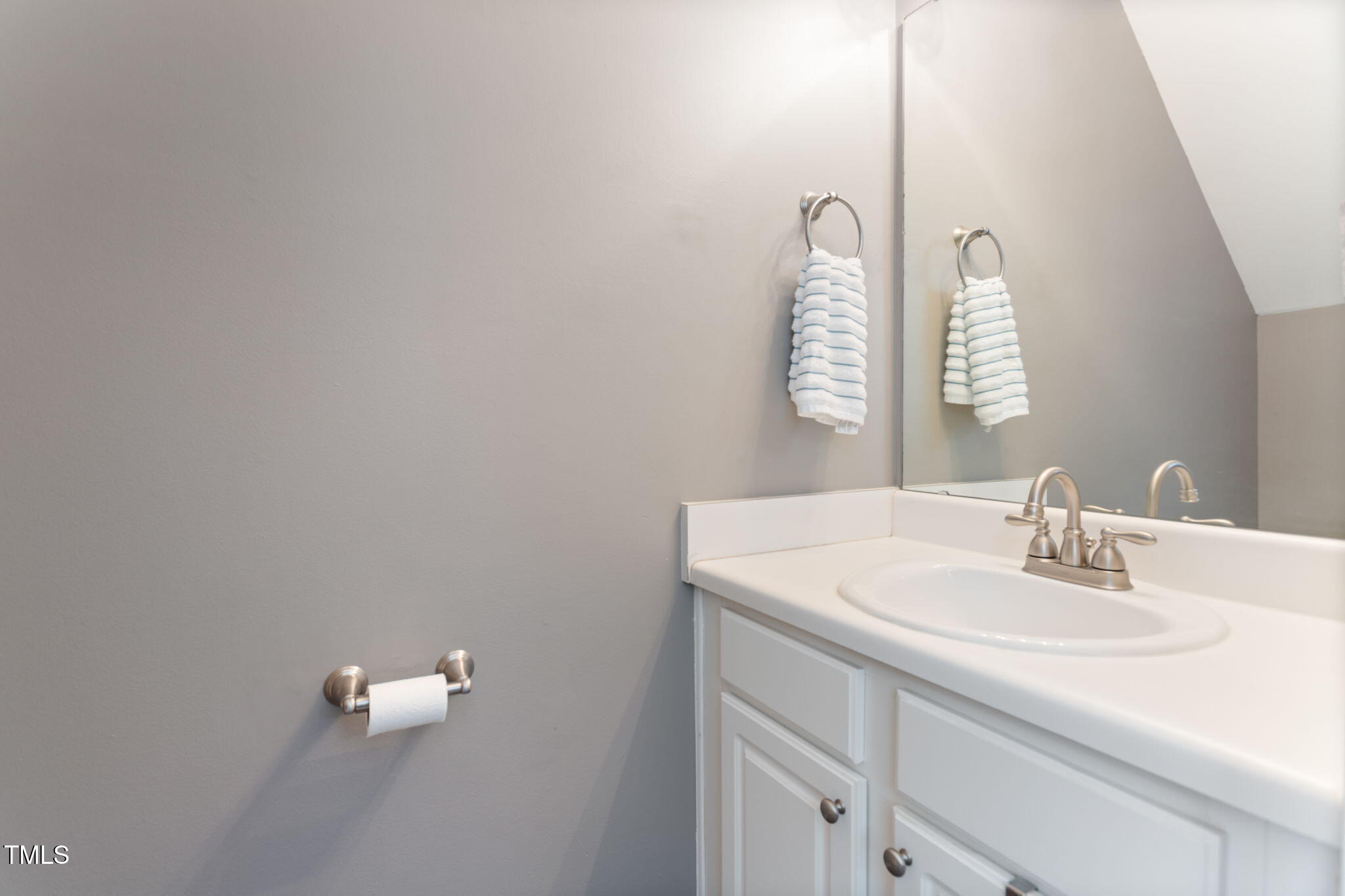 1816 Natalie Brook Way Raleigh, NC 27609 - Photo 14 of 16 10-web-or-mls-1816-natalie-brook-way