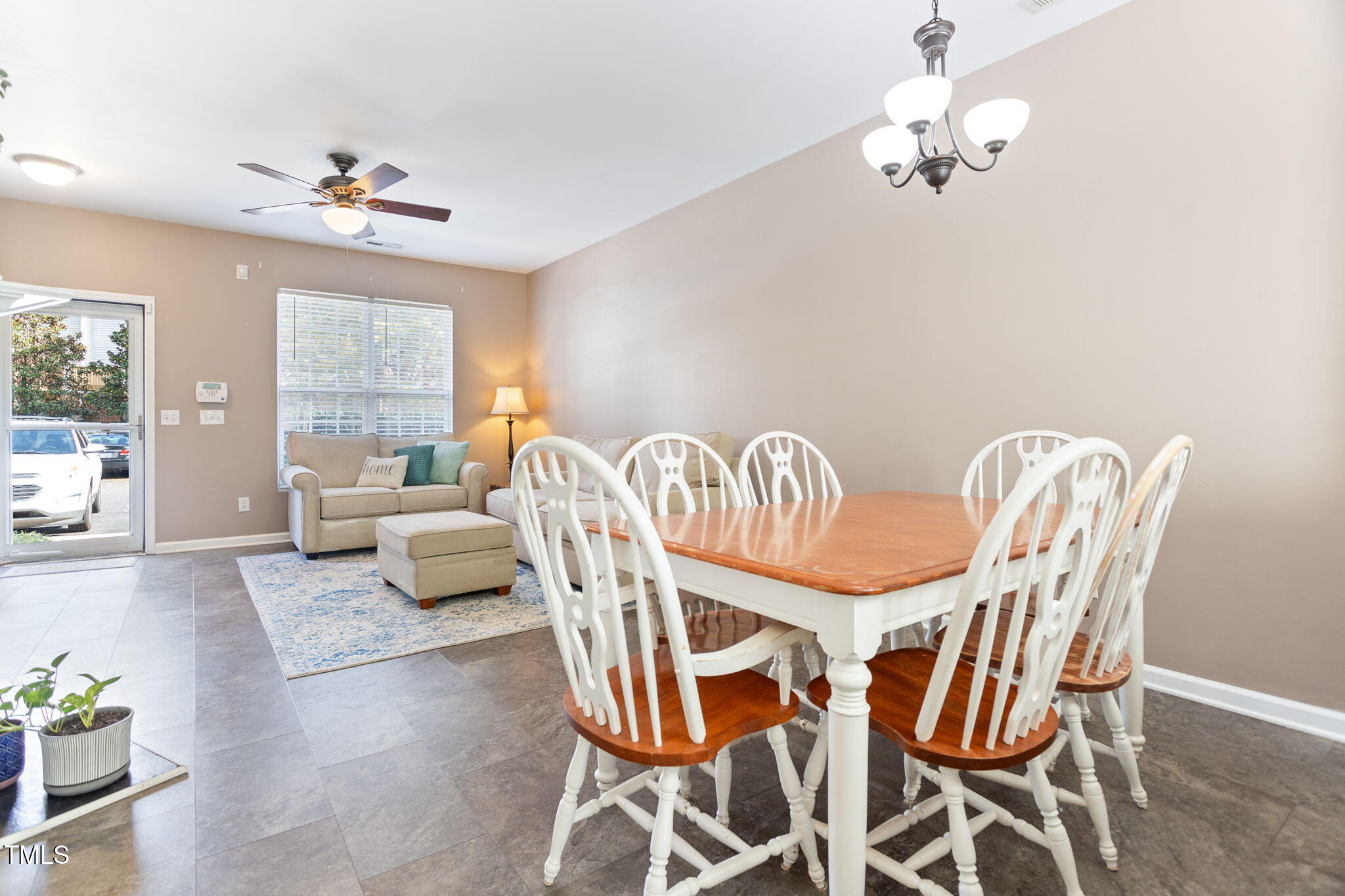 1816 Natalie Brook Way Raleigh, NC 27609 - Photo 5 of 16 7-web-or-mls-1816-natalie-brook-way