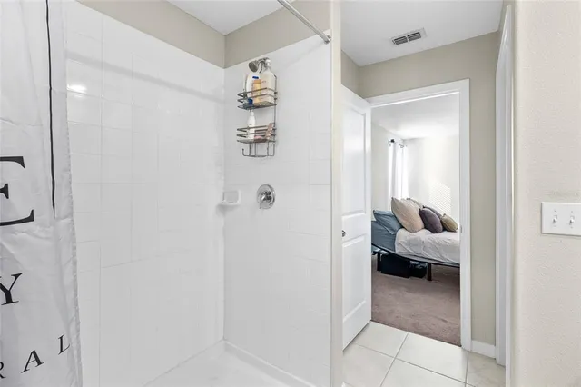 a en suite bathroom with a toilet