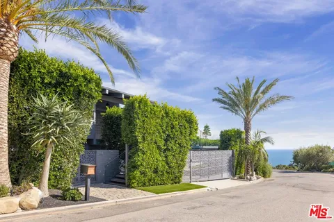 $7,495,000 | 344 Arno Way, Pacific Palisades, CA 90272