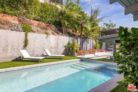 $7,495,000 | 344 Arno Way, Pacific Palisades, CA 90272