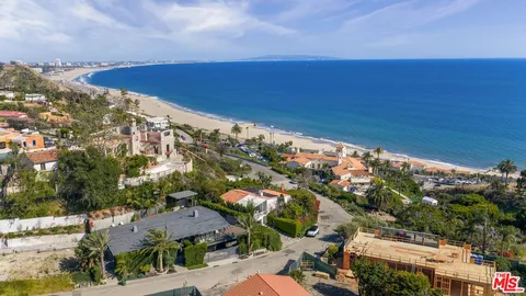 $7,495,000 | 344 Arno Way, Pacific Palisades, CA 90272