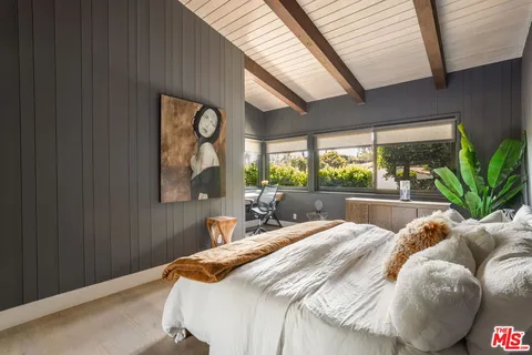 $7,495,000 | 344 Arno Way, Pacific Palisades, CA 90272