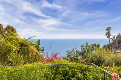 $7,495,000 | 344 Arno Way, Pacific Palisades, CA 90272