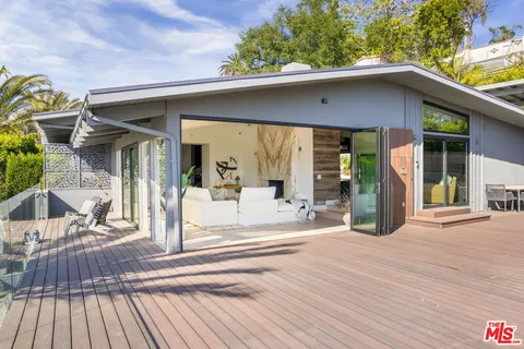 $7,495,000 | 344 Arno Way, Pacific Palisades, CA 90272
