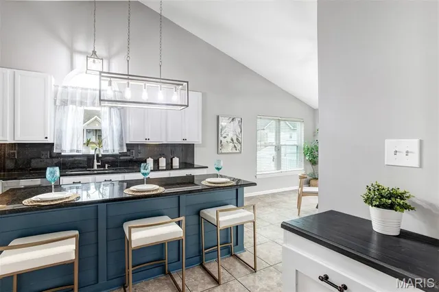 $440,000 | 2112 Santiago Drive, Arnold, MO 63010