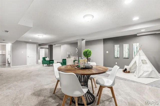 $440,000 | 2112 Santiago Drive, Arnold, MO 63010