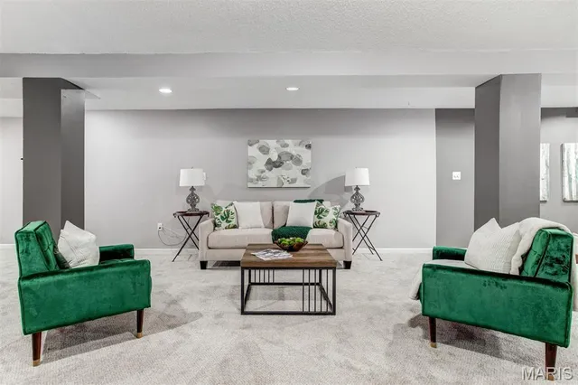 $440,000 | 2112 Santiago Drive, Arnold, MO 63010