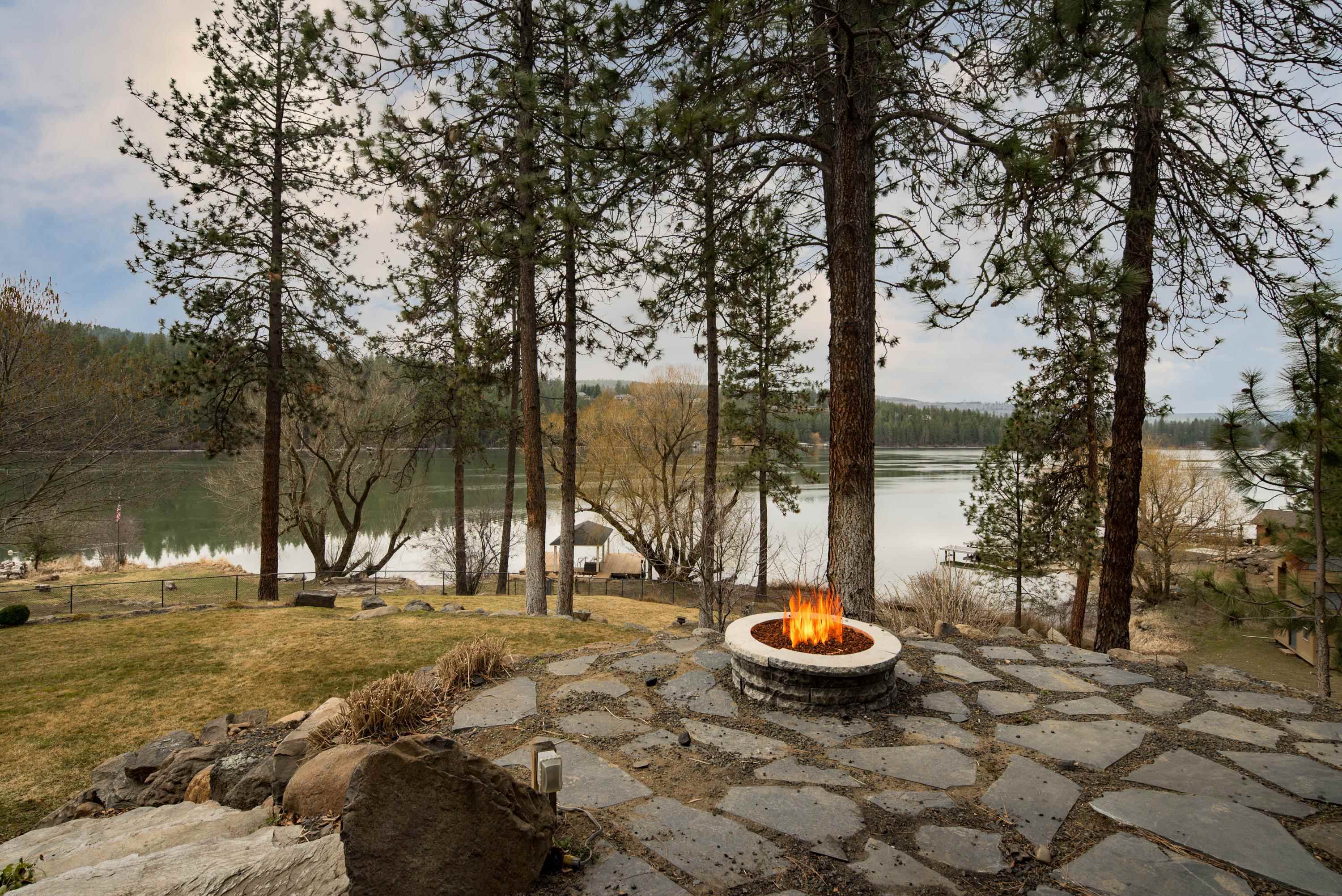 12949 West Shore Road Nine Mile Falls, WA 99026 - Photo 44 of 50