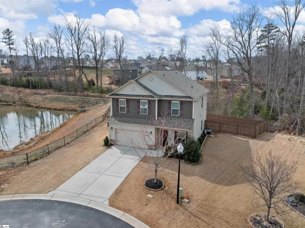 $315,000 | 311 Rossmoor Court, Duncan, SC 29334