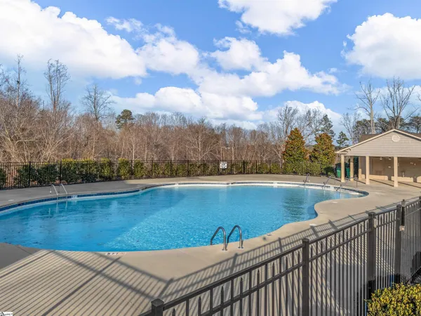 $315,000 | 311 Rossmoor Court, Duncan, SC 29334