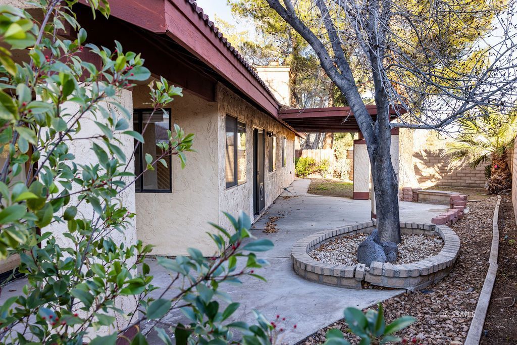 219 West Cobblestone Lane Ridgecrest, CA 93555 - Photo 44 of 50