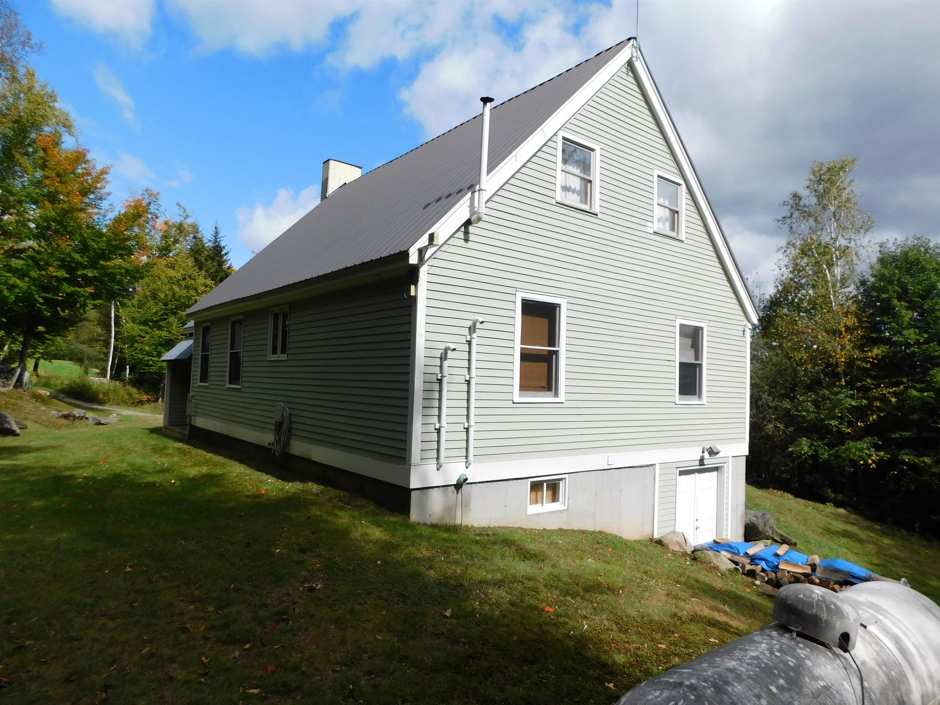6176 Vermont Rte 100 Wardsboro, VT 05360 - Photo 3 of 34