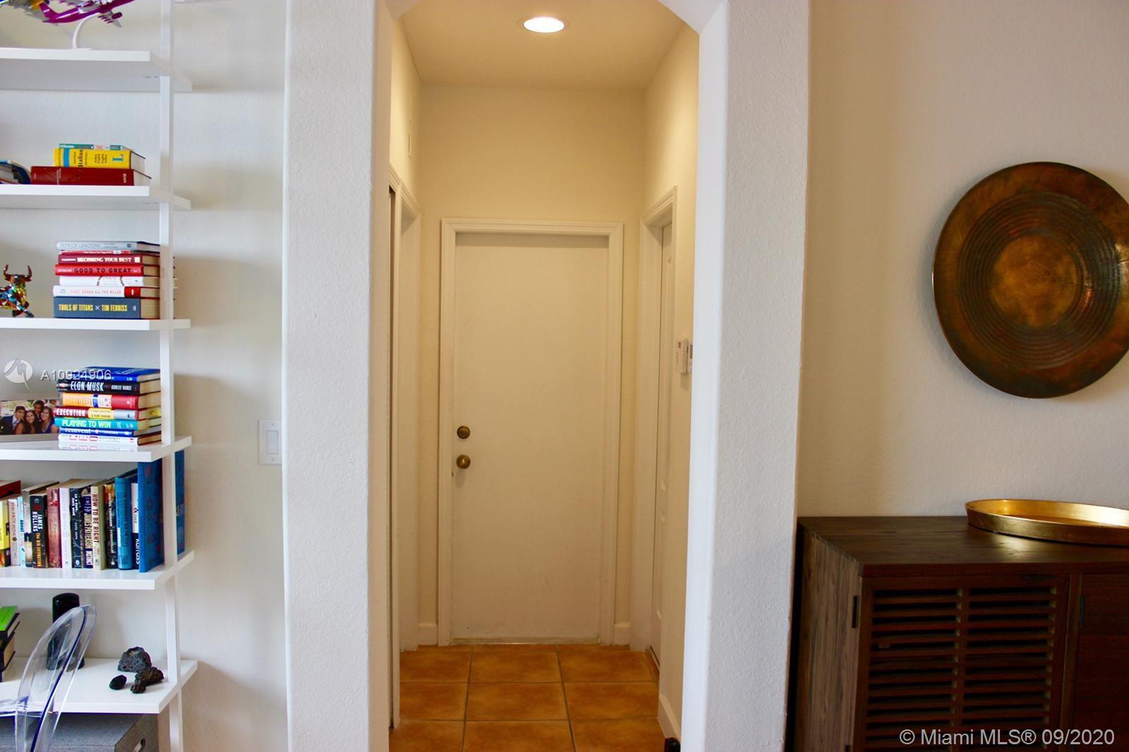 1680 Southwest 150 Road Miami, FL 33185 - Photo 14 of 41 Gallery Image 14