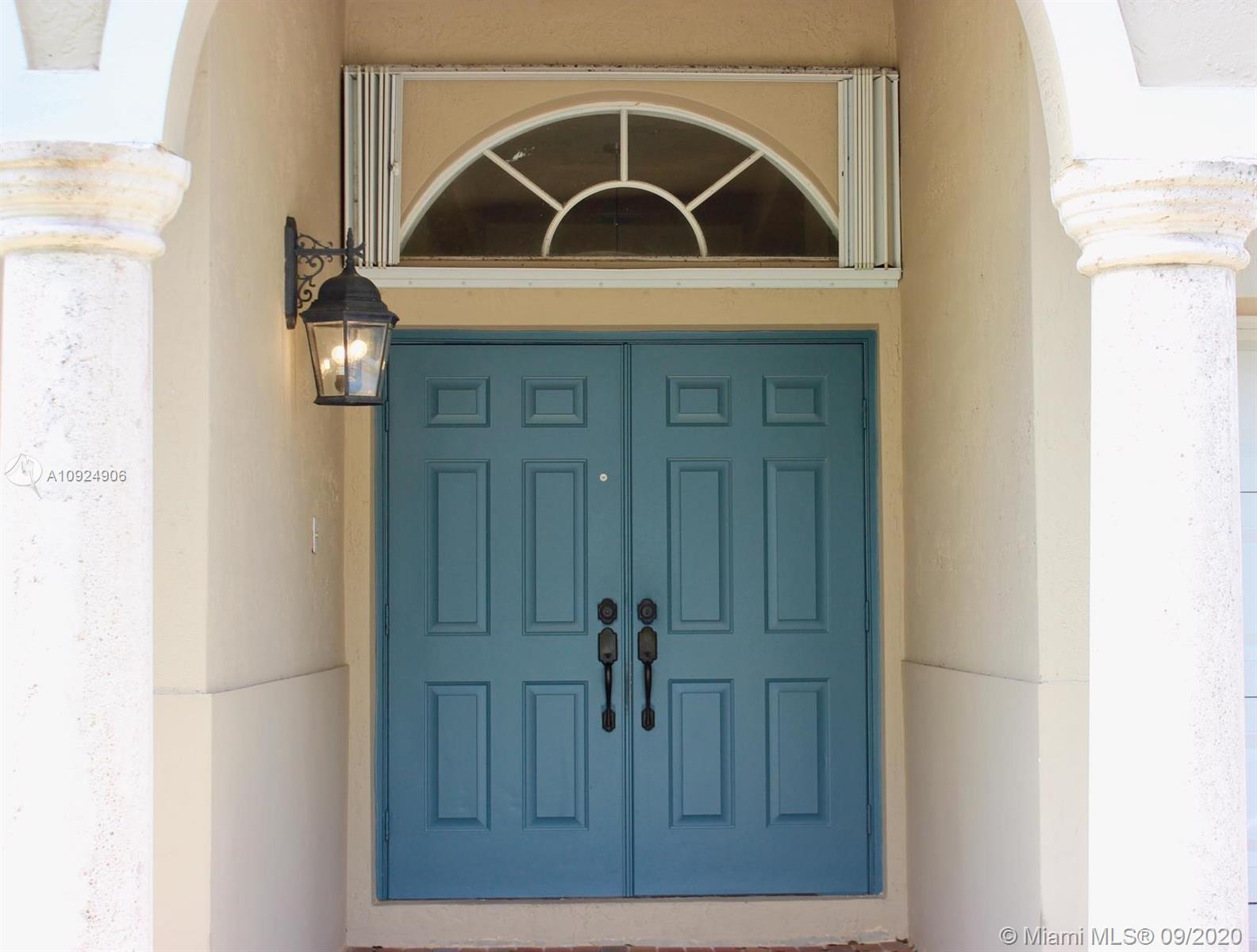1680 Southwest 150 Road Miami, FL 33185 - Photo 8 of 41 Gallery Image 8