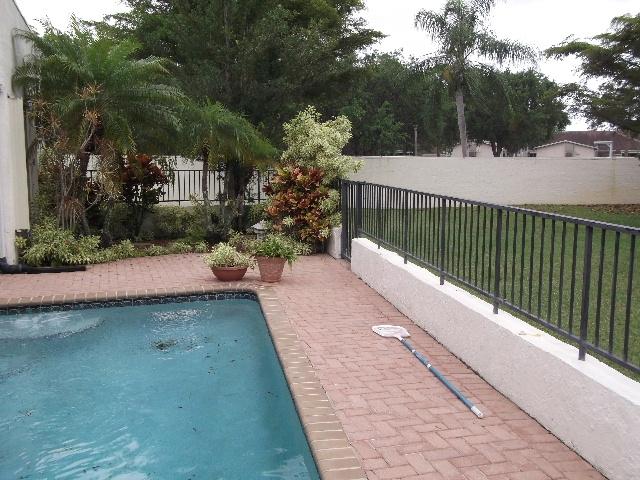 6735 Lago Vista Terrace Boca Raton, FL 33433 - Photo 24 of 33 hilde 051