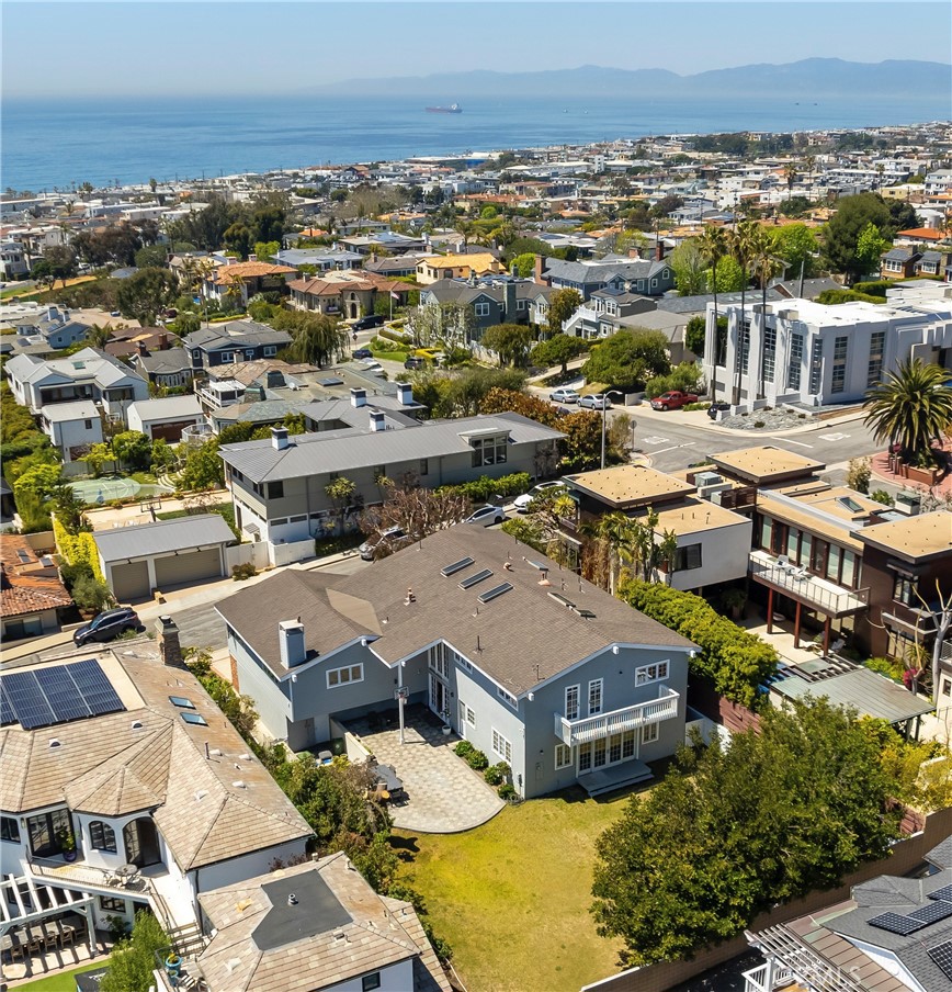 700 John Street Manhattan Beach, CA 90266 - Photo 5 of 5 an aerial view of a city