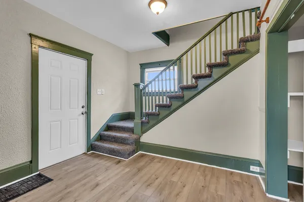 $99,900 | 1511 Martin Luther King Jr Drive, Jackson, MI 49203