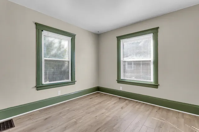 $104,900 | 1511 Martin Luther King Jr Drive, Jackson, MI 49203