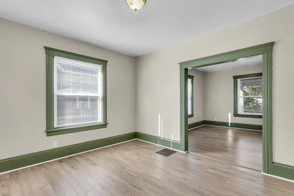 $99,900 | 1511 Martin Luther King Jr Drive, Jackson, MI 49203