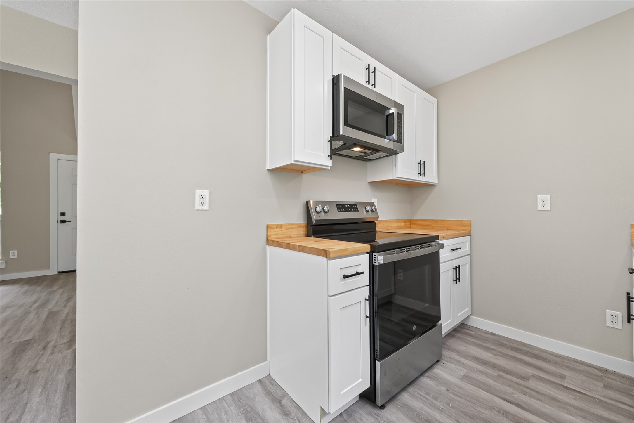1241 Moody Road Cleveland, TX 77328 - Photo 12 of 47
