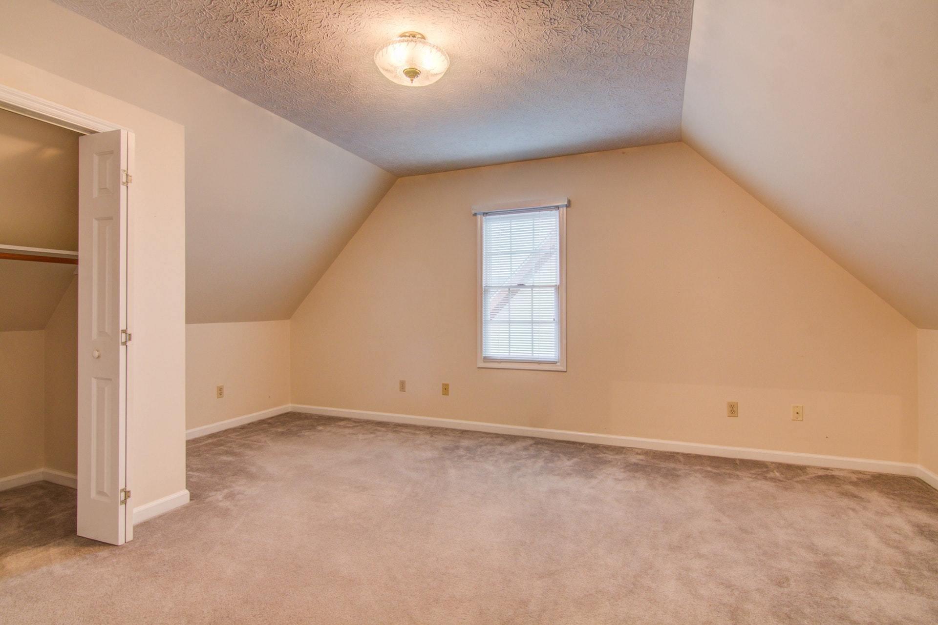 3550 Millstone Ridge Road Blacksburg, VA 24060 - Photo 24 of 38 025-266536-IMG_0155_6_7_8_9_6169682