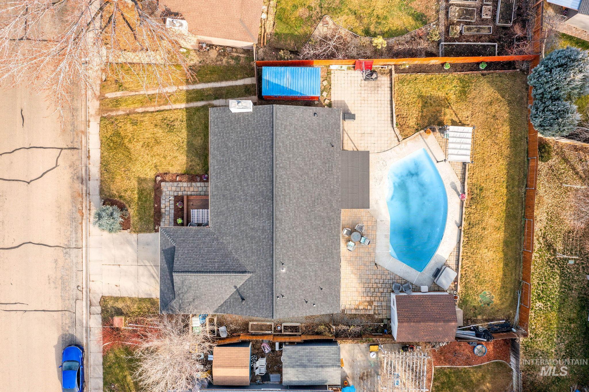 3209 Whitman Drive Boise, ID 83716 - Photo 41 of 45 Aerial view of a pool area