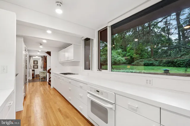 $2,150,000 | 1330 Potomac School Road, McLean, VA 22101