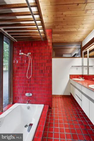 $2,150,000 | 1330 Potomac School Road, McLean, VA 22101