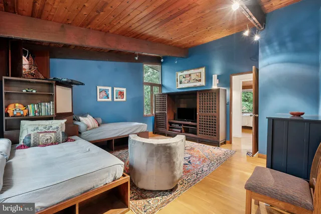 $2,150,000 | 1330 Potomac School Road, McLean, VA 22101