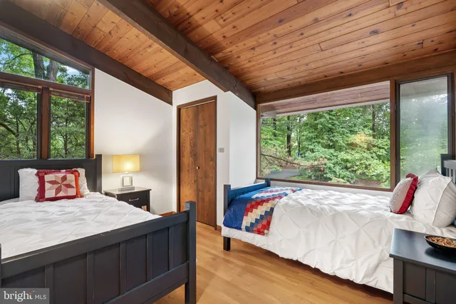 $2,150,000 | 1330 Potomac School Road, McLean, VA 22101