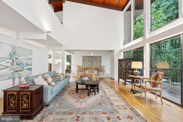 $2,150,000 | 1330 Potomac School Road, McLean, VA 22101