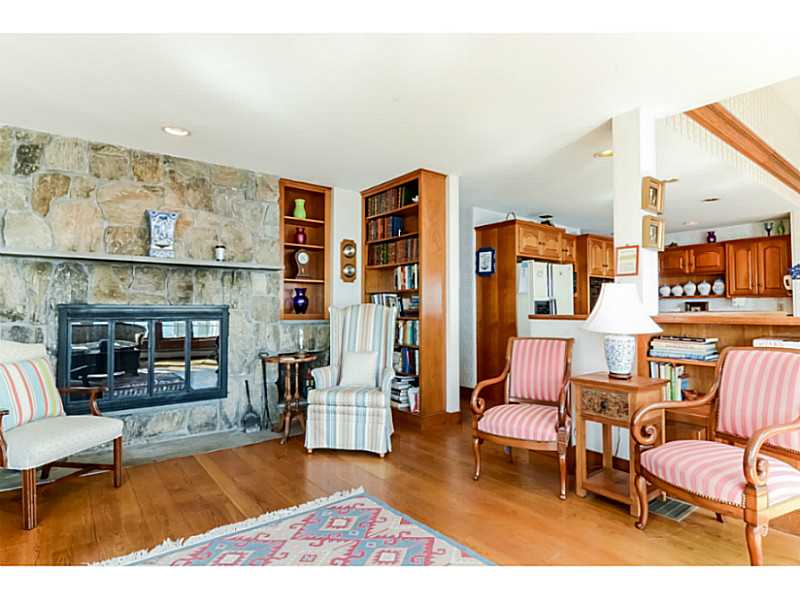 146 Colonel John Gardner Road Narragansett, RI 02882 - Photo 13 of 25 Living Room.