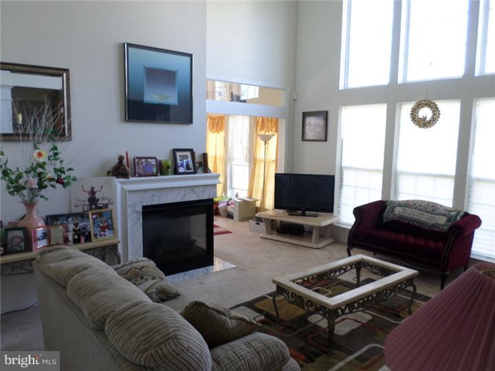 58 Shipps Way Riverside, NJ 08075 - Photo 3 of 6