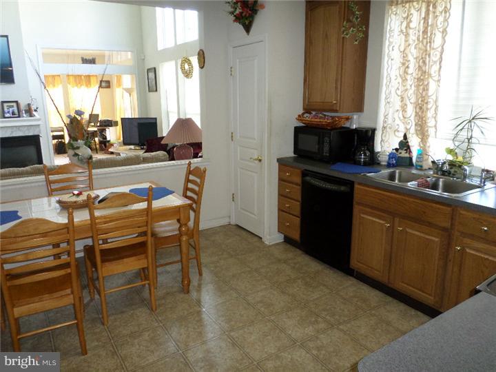 58 Shipps Way Riverside, NJ 08075 - Photo 6 of 6