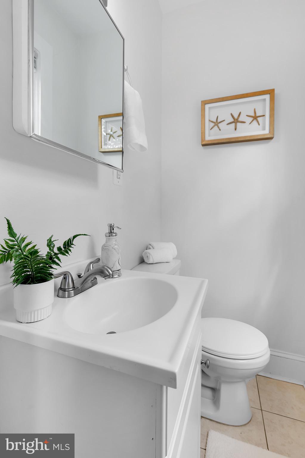 6211 5th Street Northwest Washington, DC 20011 - Photo 12 of 32 Bathroom