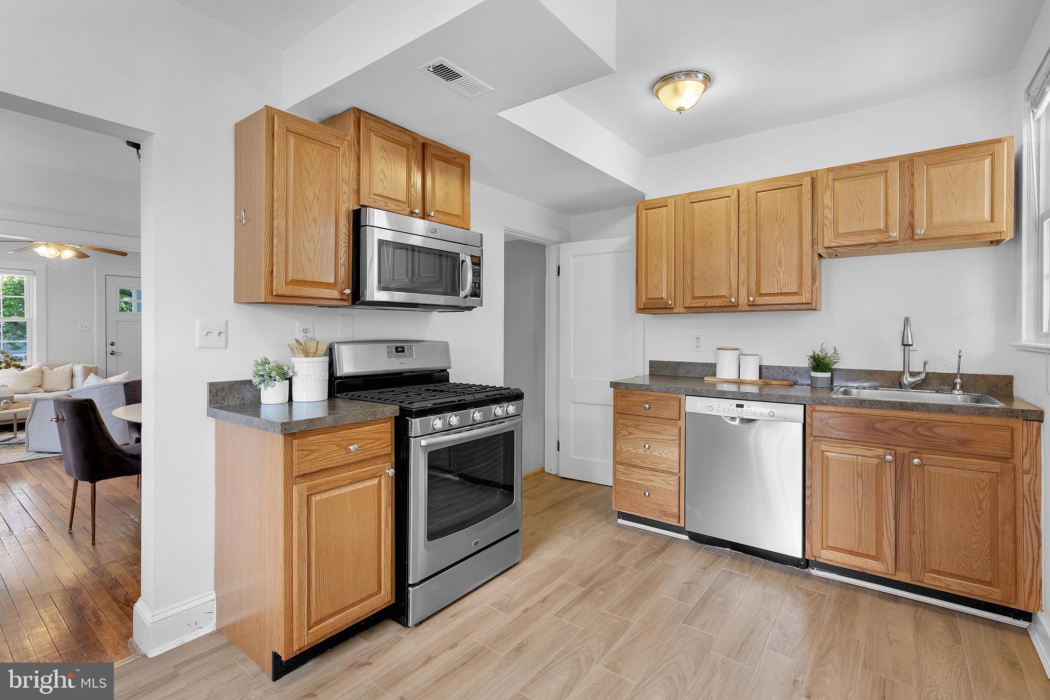 6211 5th Street Northwest Washington, DC 20011 - Photo 15 of 32 Kitchen