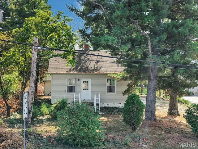 $269,900 | 12204 Ladue Road, St. Louis, MO 63141