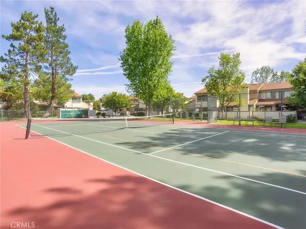 $489,984 | 8348 Penfield Avenue, Unit 3, Winnetka, CA 91306