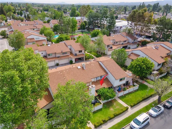 $489,984 | 8348 Penfield Avenue, Unit 3, Winnetka, CA 91306